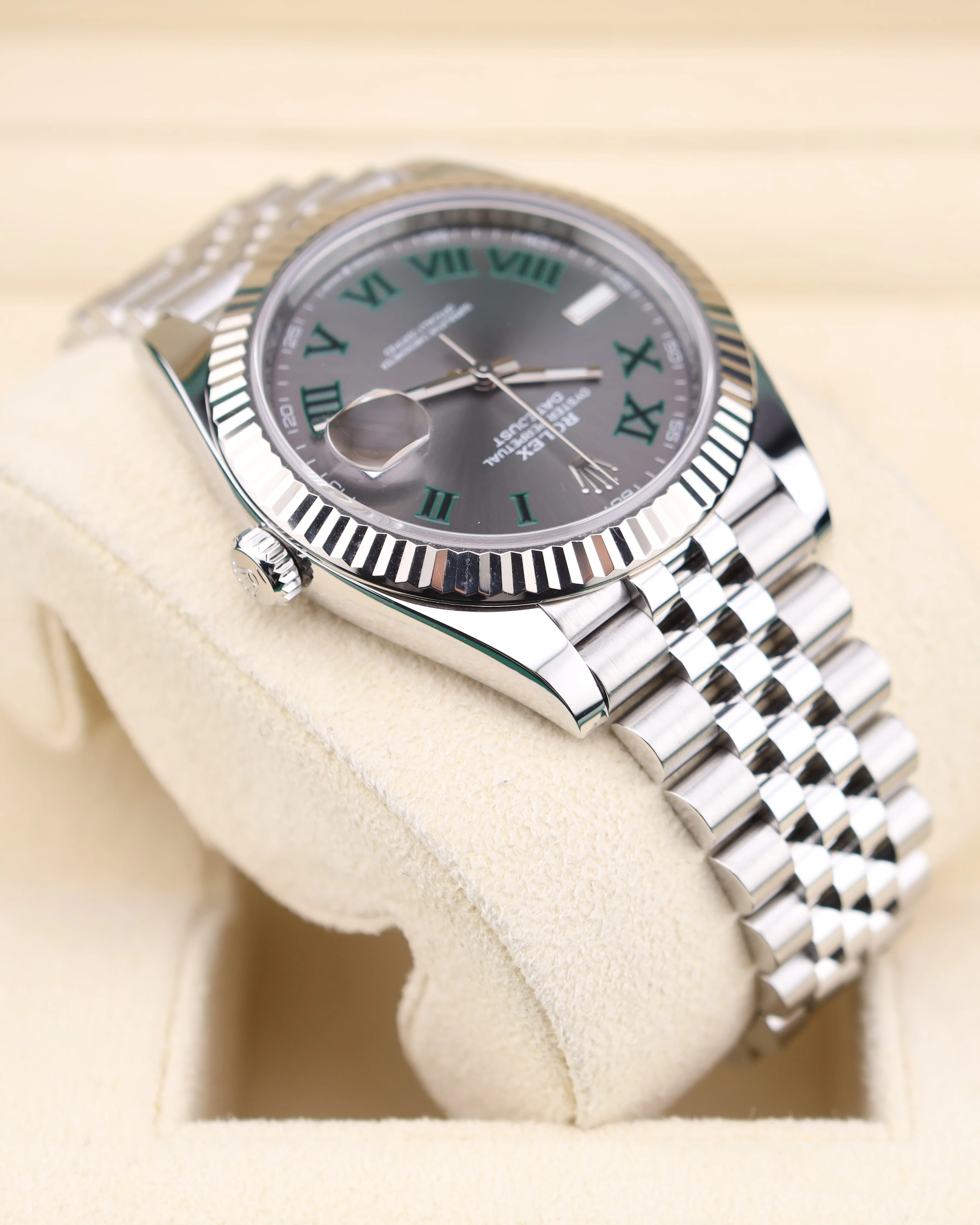 Rolex Datejust 41 Wimbledon Dial Steel Jubilee 126334 - Image 6