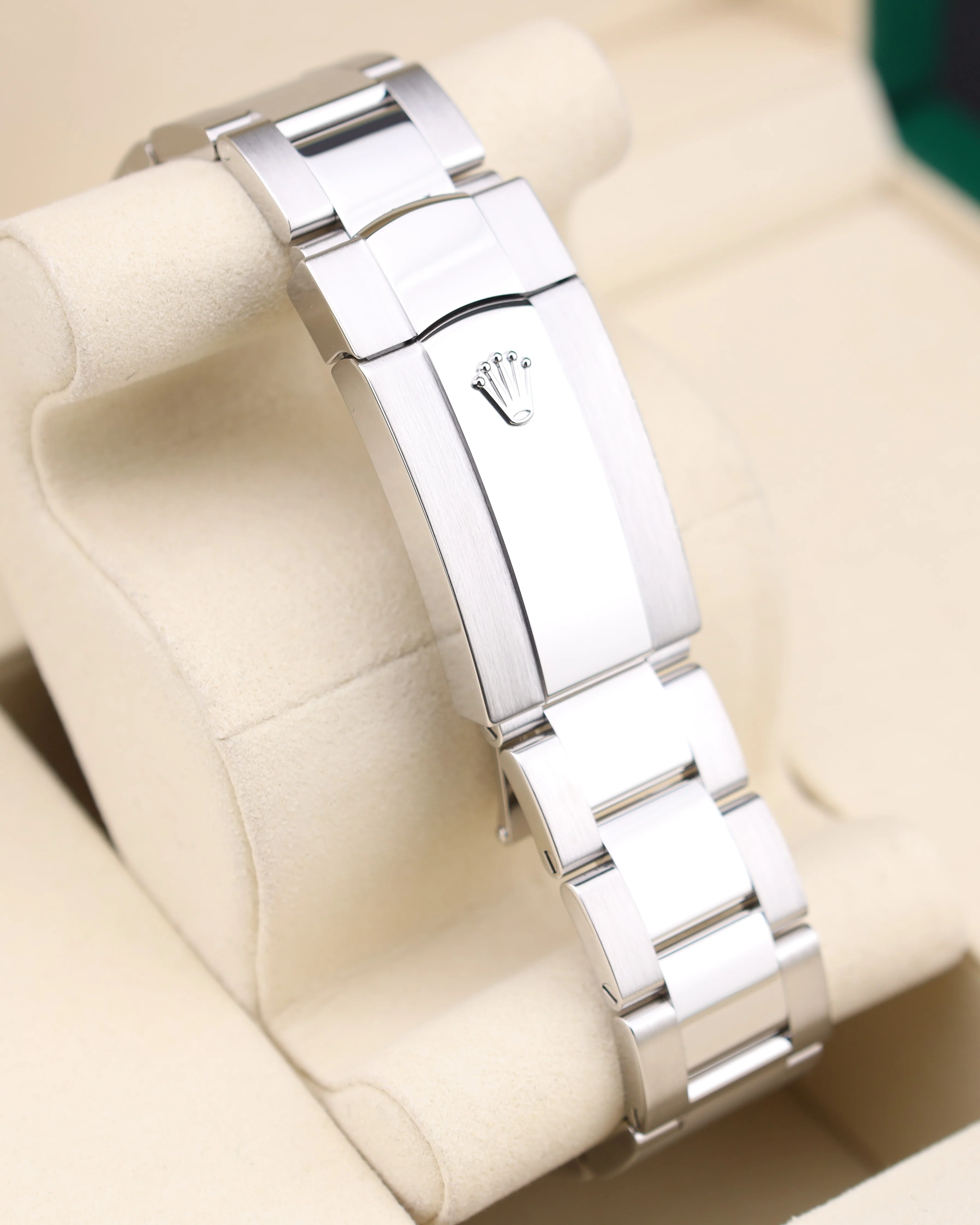 Rolex Sky Dweller 42mm Blue Dial on Oyster Bracelet 336934 - Image 8
