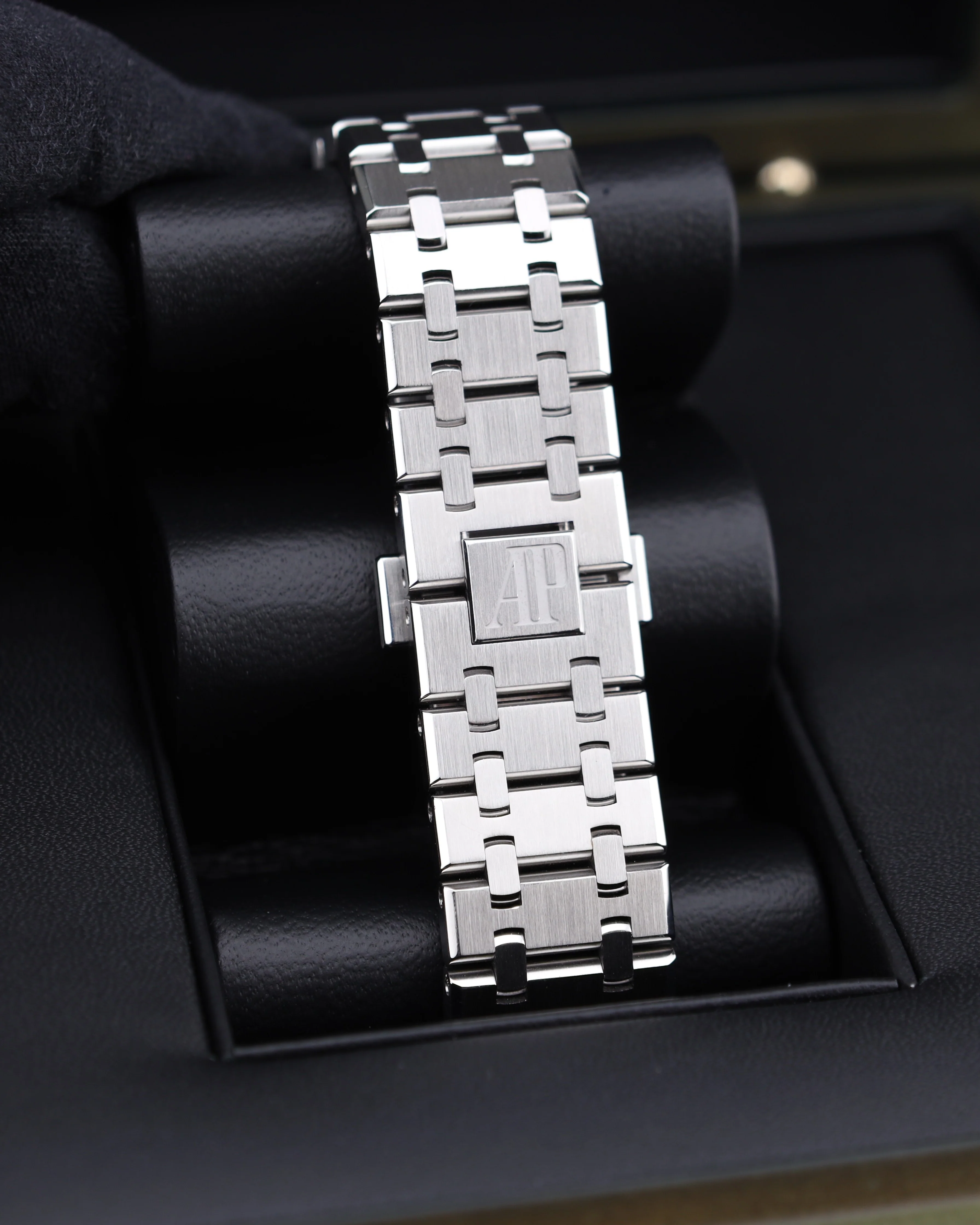 Audemars Piguet Royal Oak 15500ST Black Dial Exhibition Caseback - Image 6