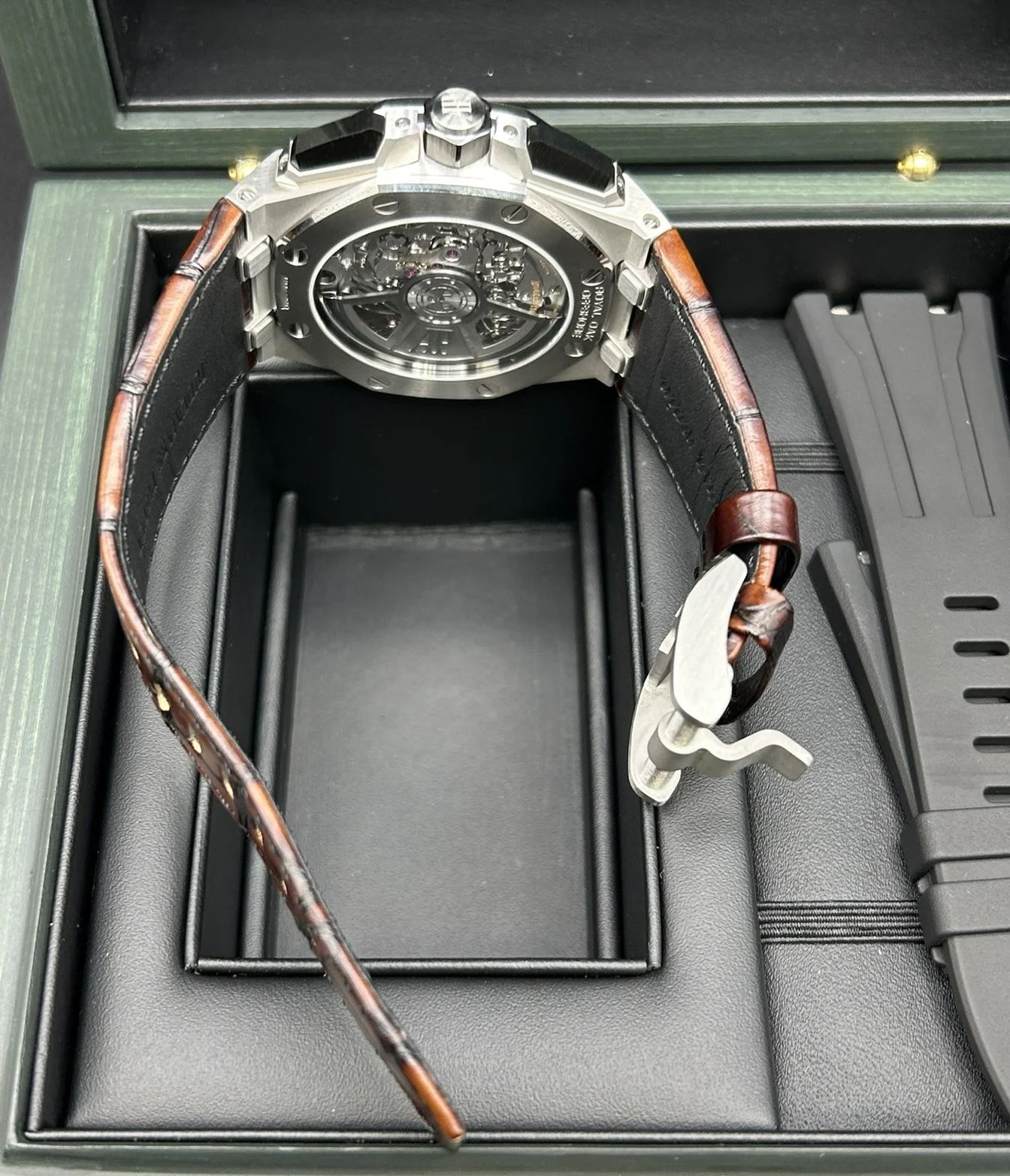 Audemars Piguet Royal Oak Offshore Chronograph "Havana" 26420ST - Image 12