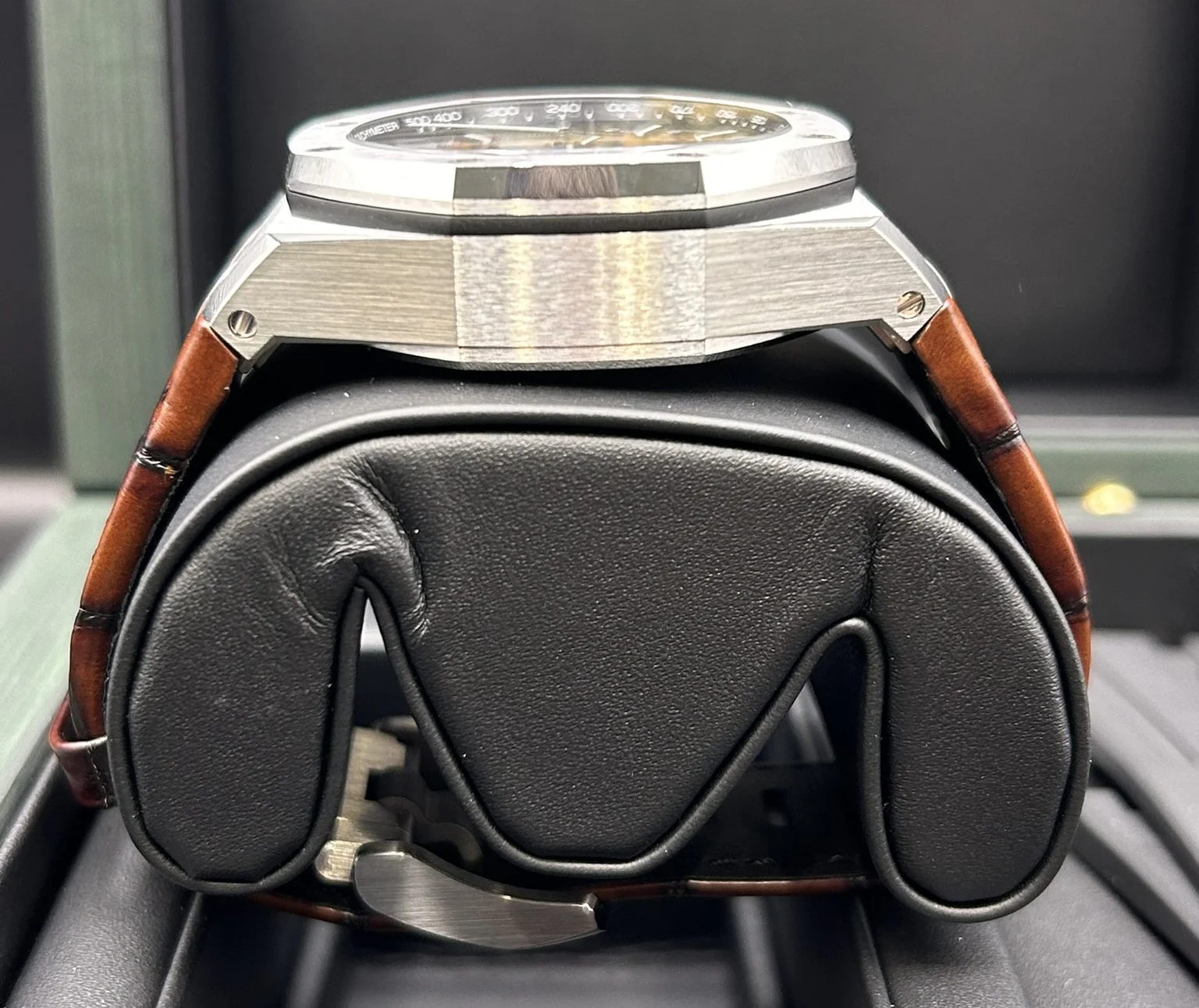 Audemars Piguet Royal Oak Offshore Chronograph "Havana" 26420ST - Image 8