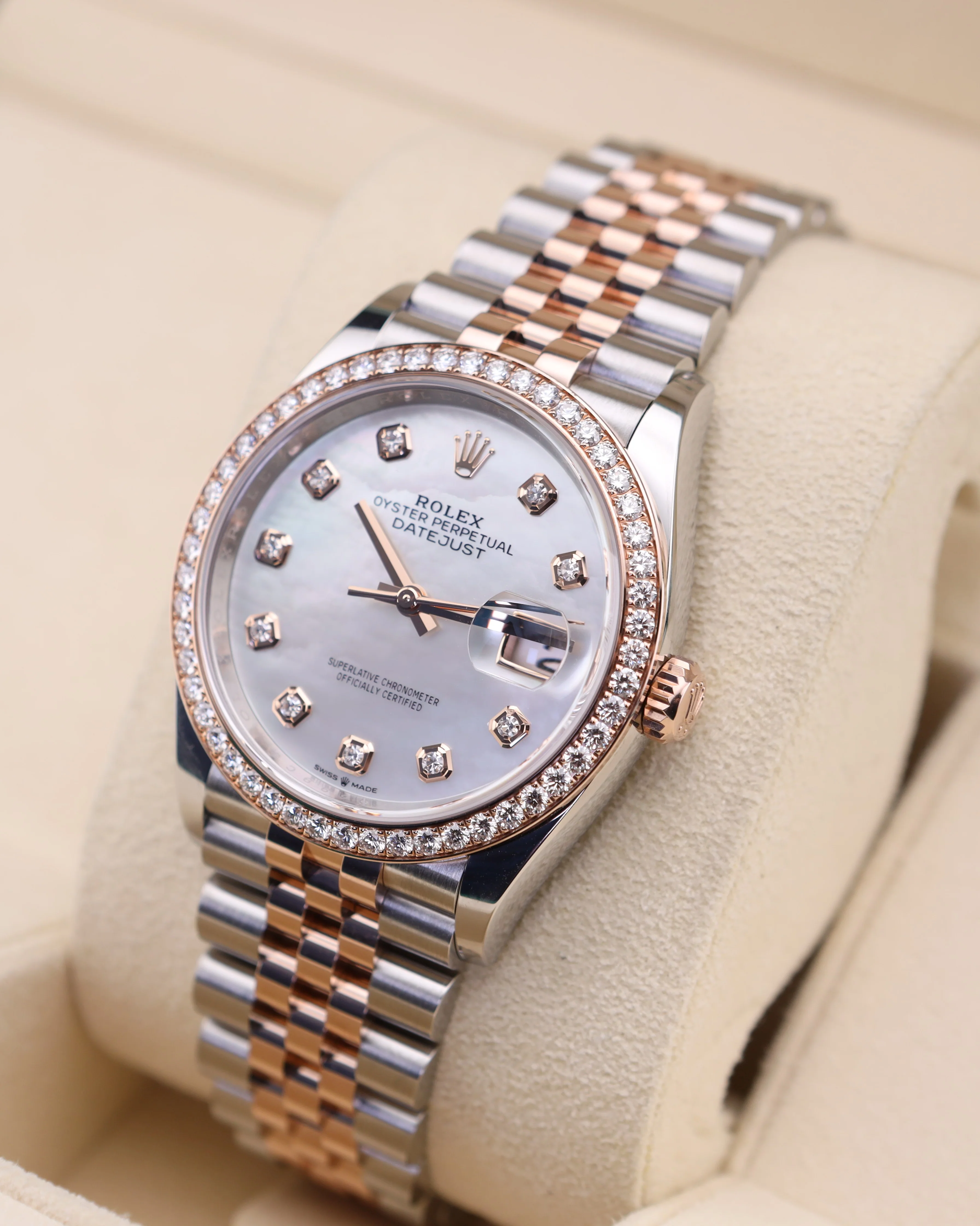 Rolex Datejust 36mm MOP Diamond Dial Two Tone Rose Gold on Jubilee 126281RBR Mother of Pearl - Image 4