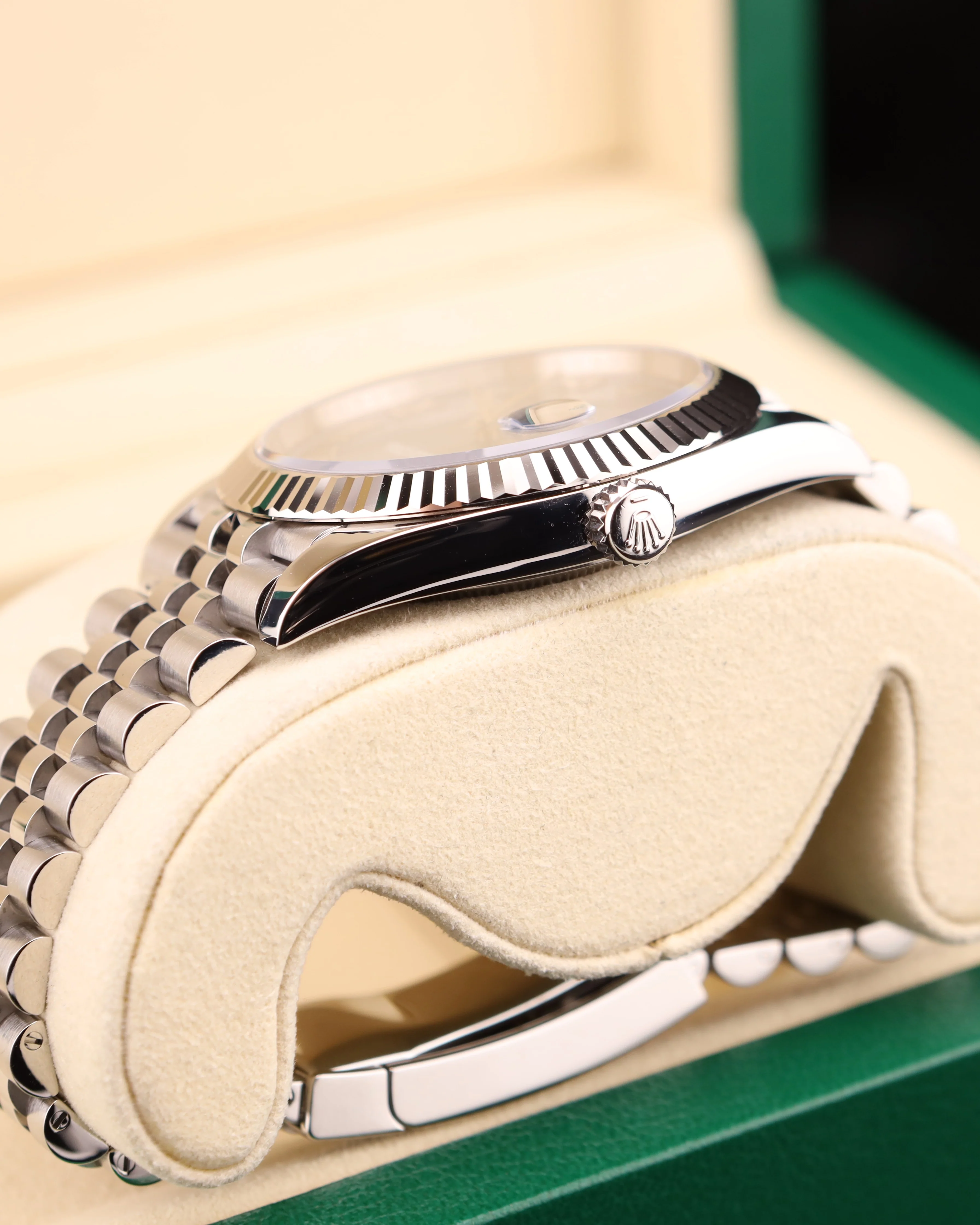 Rolex Datejust 41 Blue Roman Dial on Jubilee 126334 - Image 9