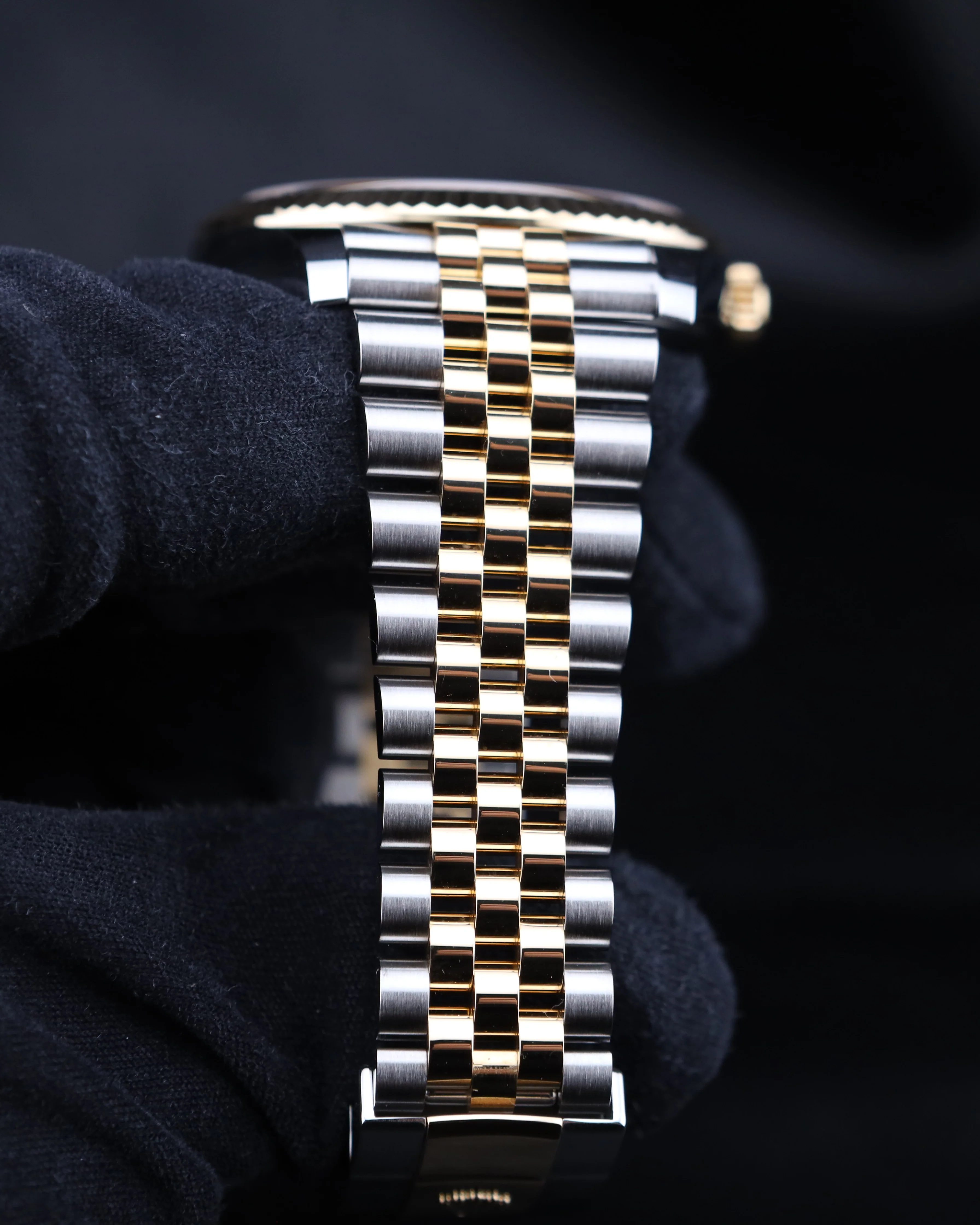Rolex Datejust 41 Champagne Diamond Dial Two Tone Jubilee 126333 - Image 11