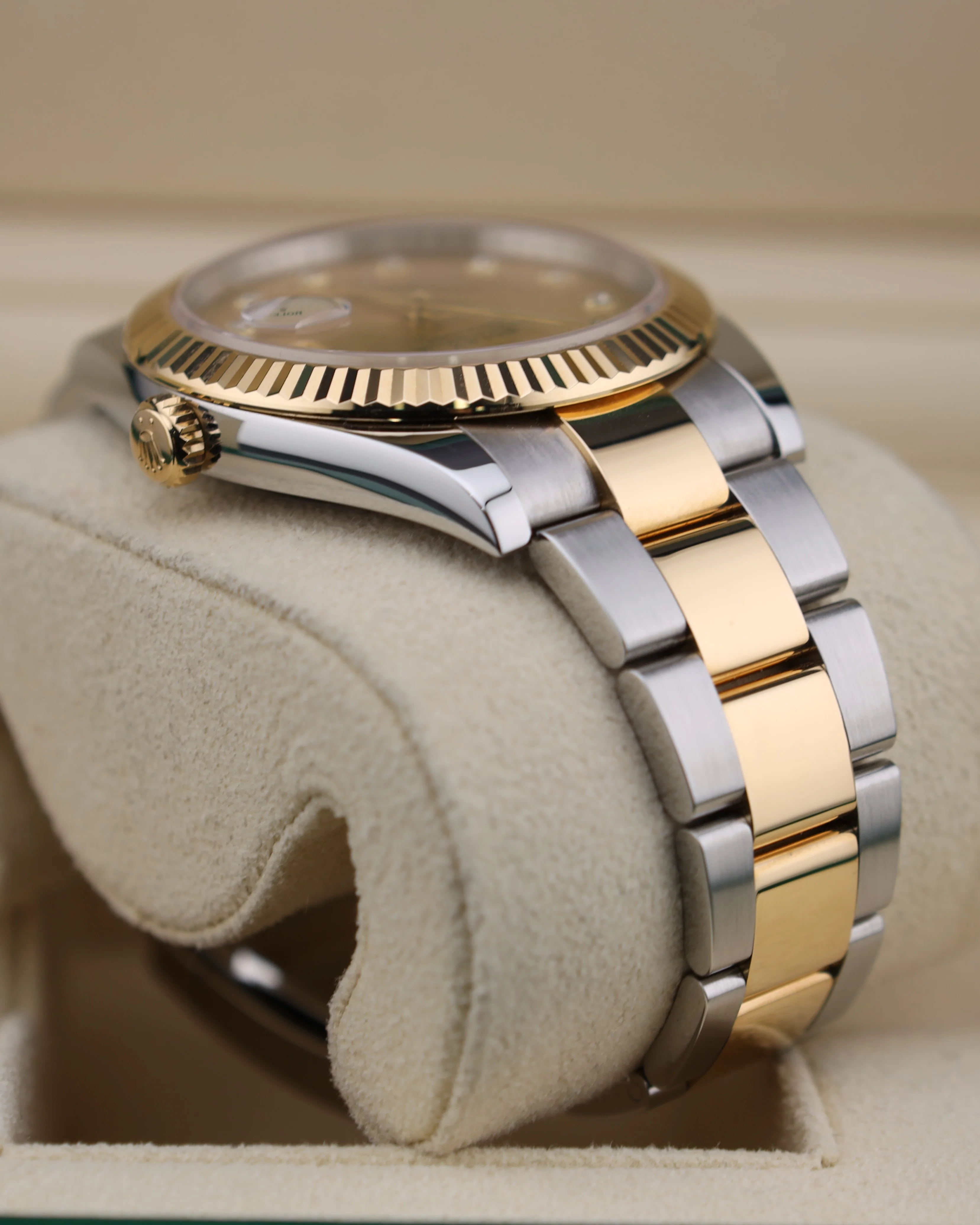 Rolex Datejust 41 Diamond Champagne Dial on Oyster 126333 - Image 5