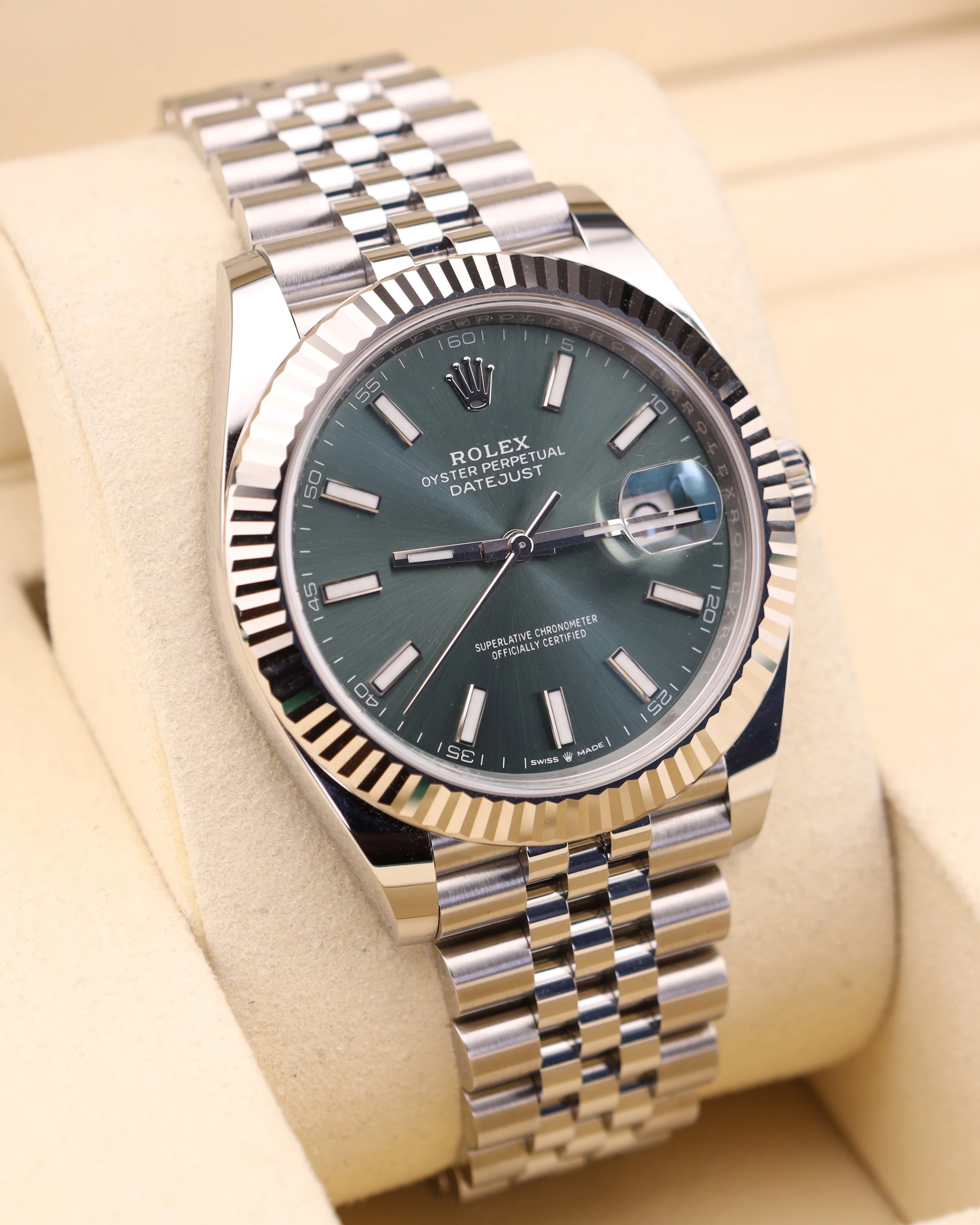 Rolex Datejust 41 Mint Green Dial on Jubilee Fluted Bezel 126334 - Image 3