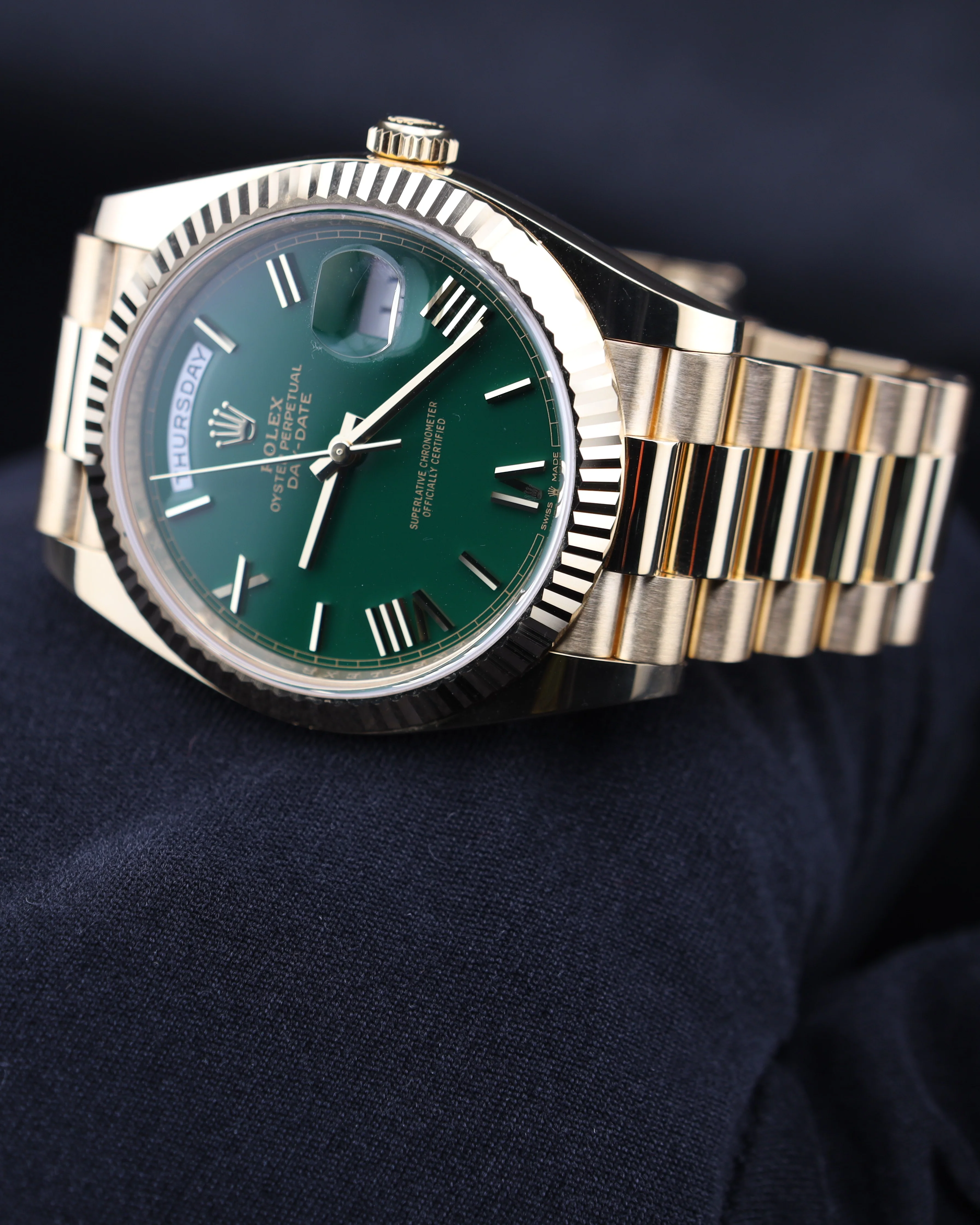 Rolex Day-Date 40 Money Green Roman Dial Presidential 228238 - Image 2