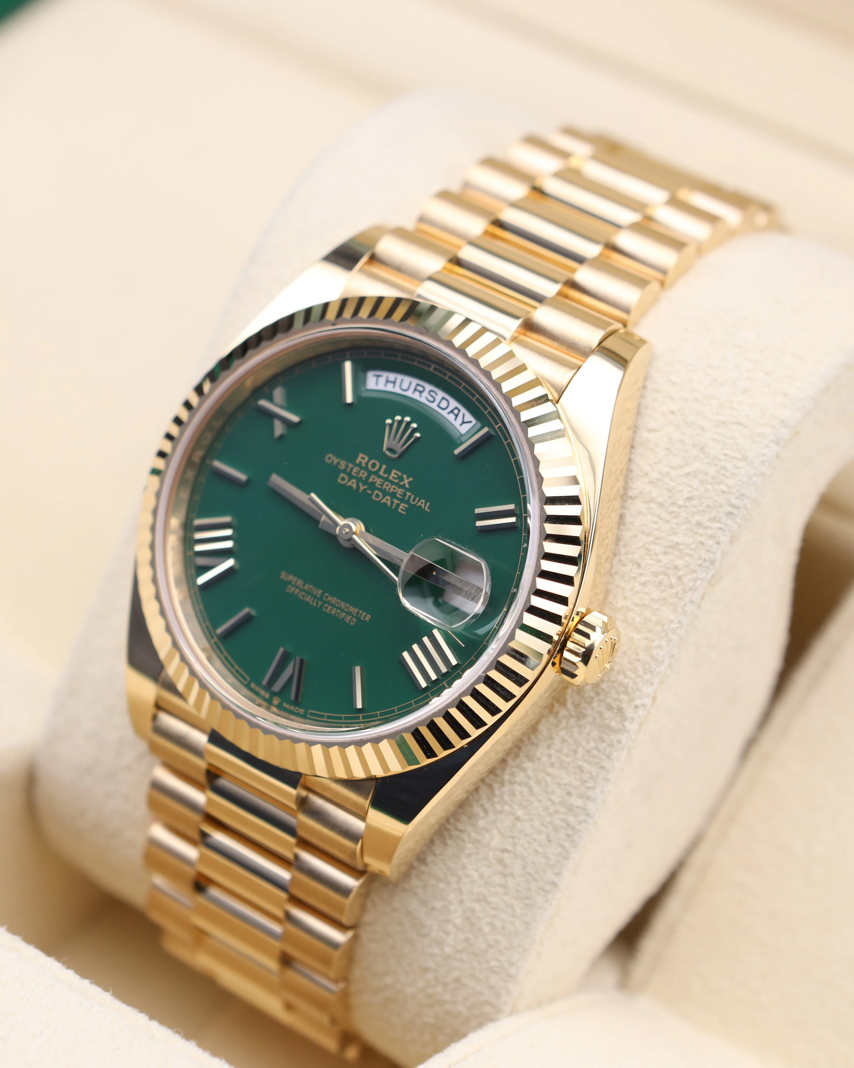 Rolex Day-Date 40 Money Green Roman Dial Presidential 228238 - Image 3