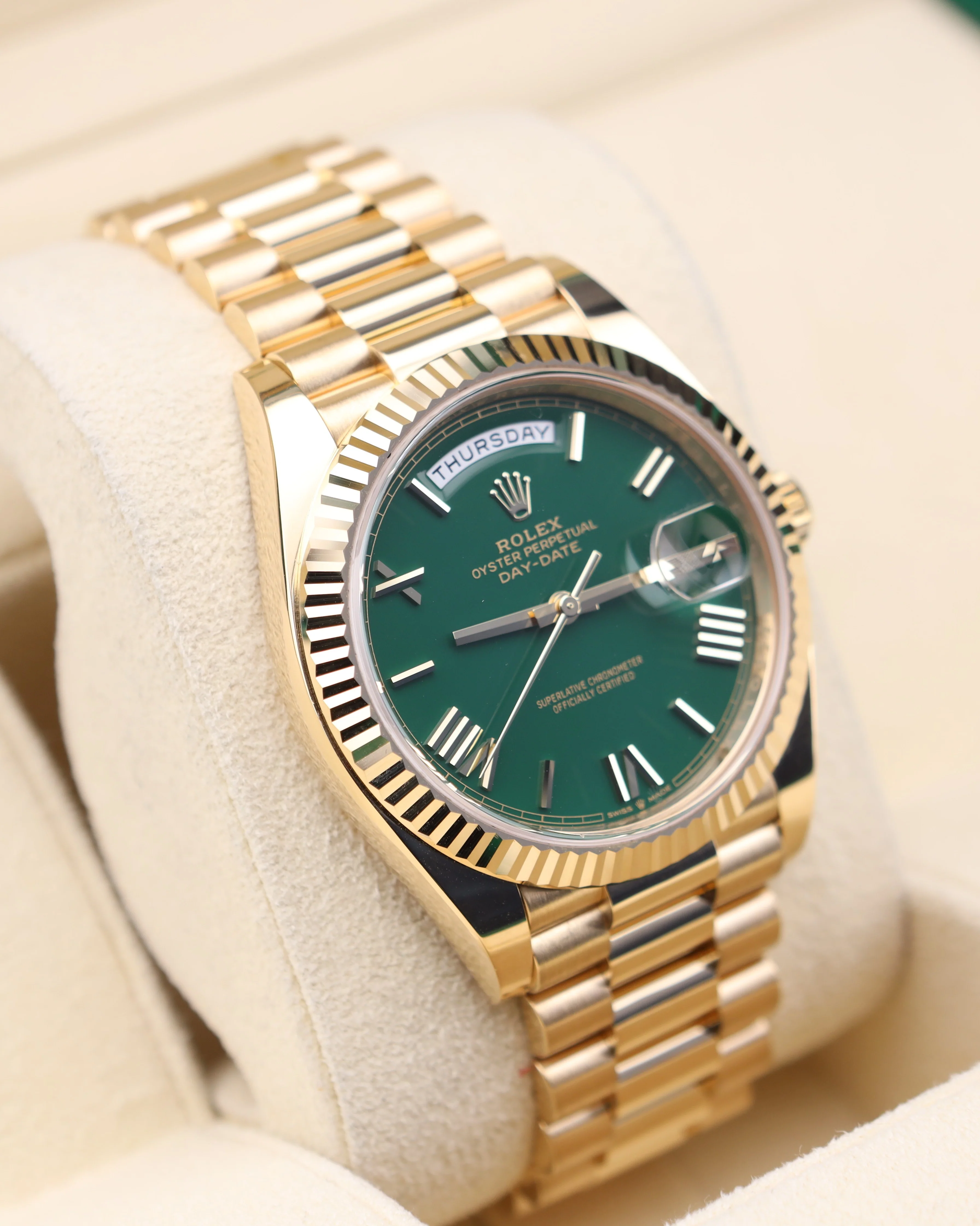 Rolex Day-Date 40 Money Green Roman Dial Presidential 228238 - Image 4