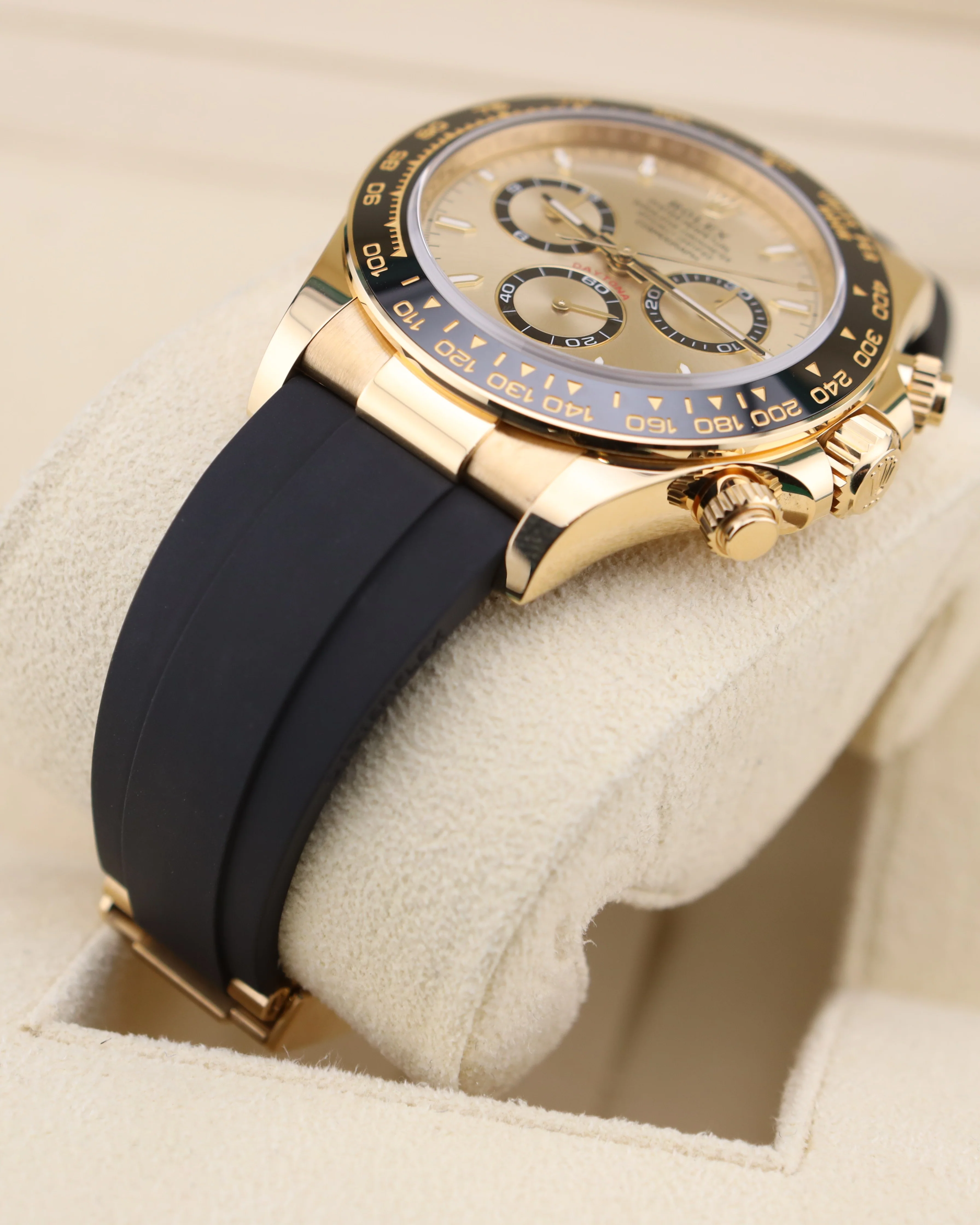 Rolex Daytona Champagne Dial on Oysterflex 126518LN - Image 4