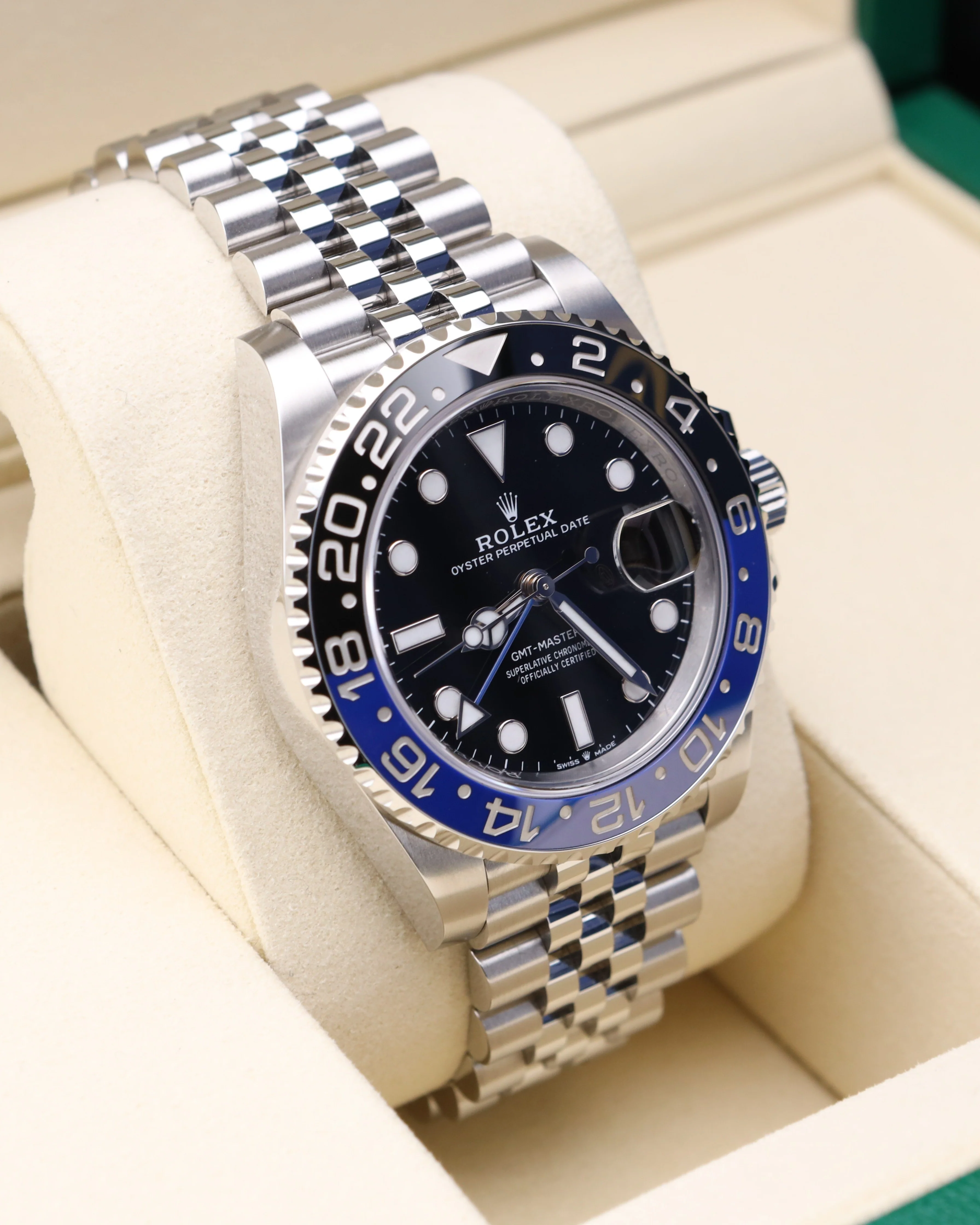 Rolex GMT-Master II Batgirl/Batman Jubilee 126710BLNR - Image 2