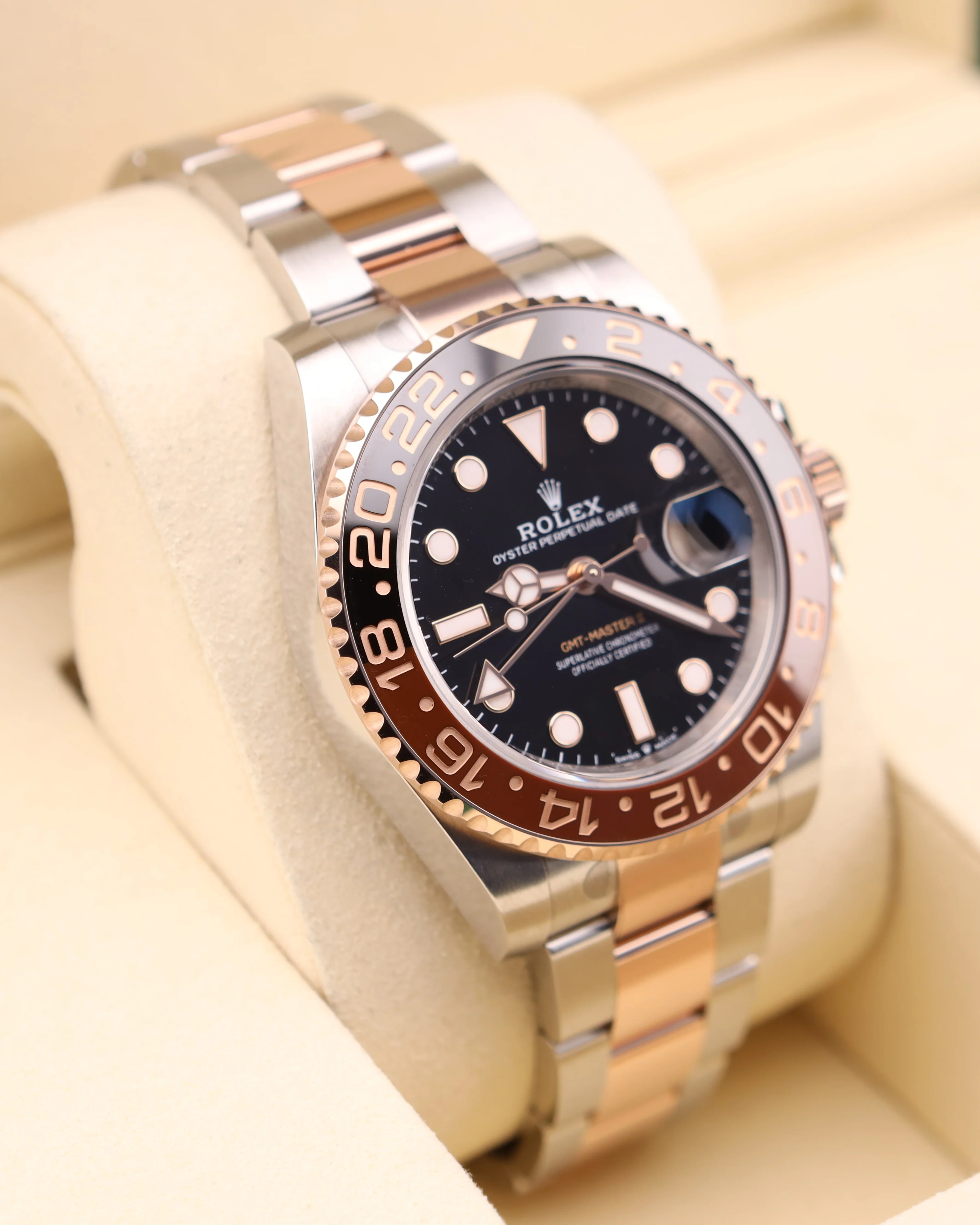 Rolex GMT-Master II Rootbeer Two Tone Rose Gold 126711CHNR - Image 4