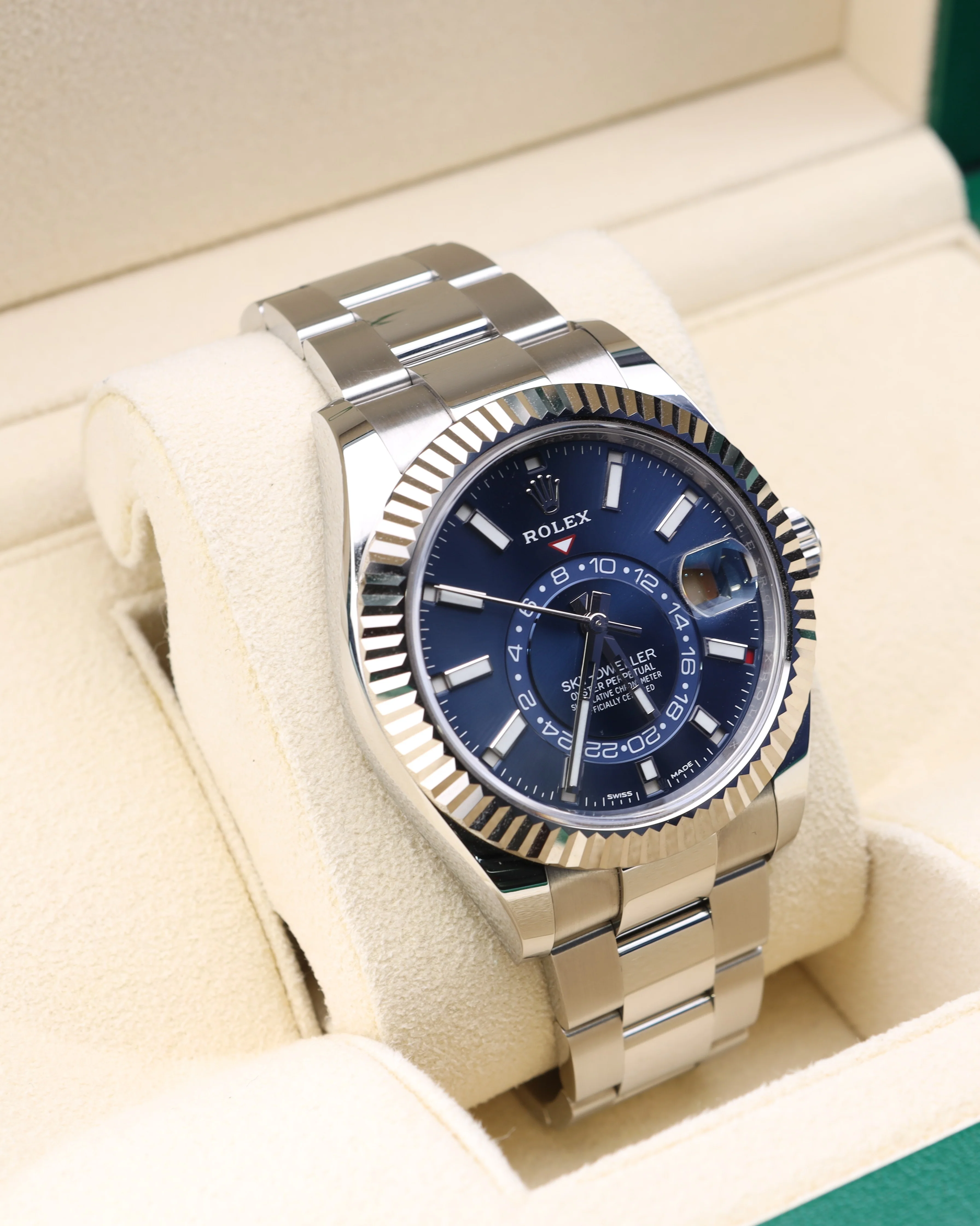 Rolex Sky-Dweller Blue Dial on Oyster 326934 - Image 3