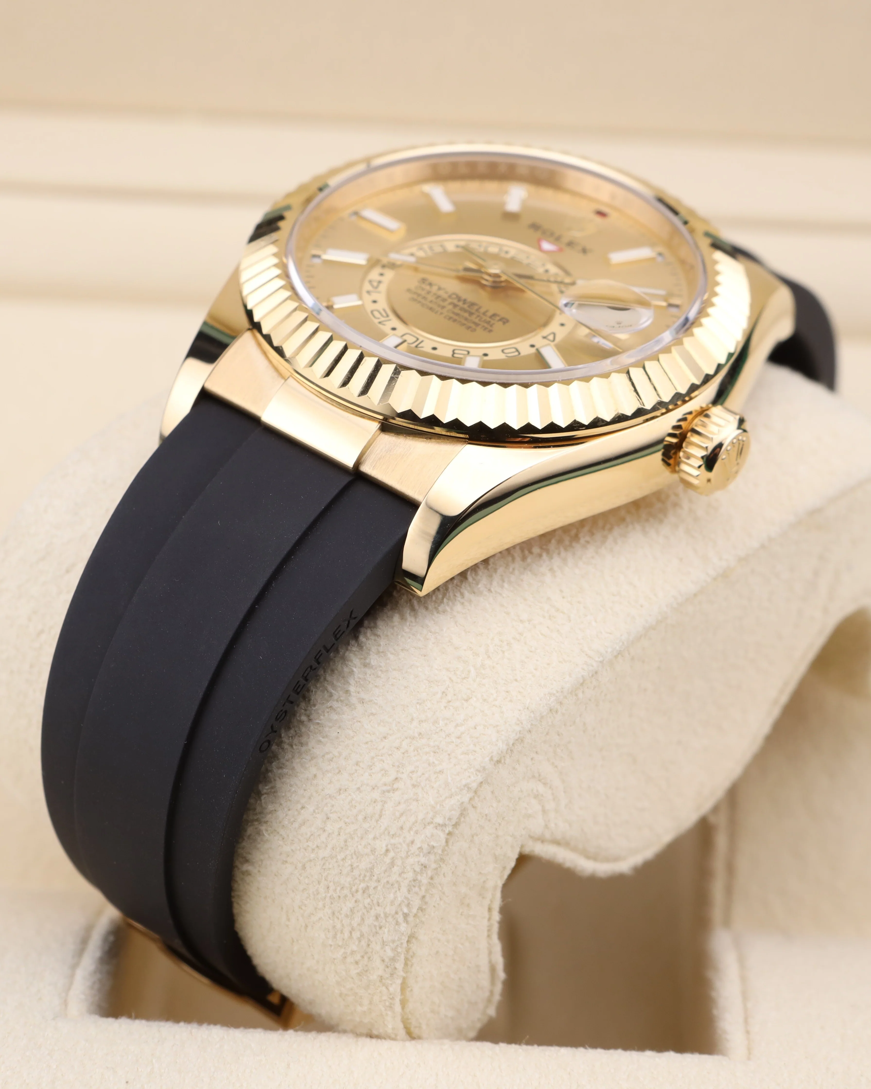 Rolex Sky-Dweller Champagne Dial Yellow Gold Oysterflex 326238 - Image 4