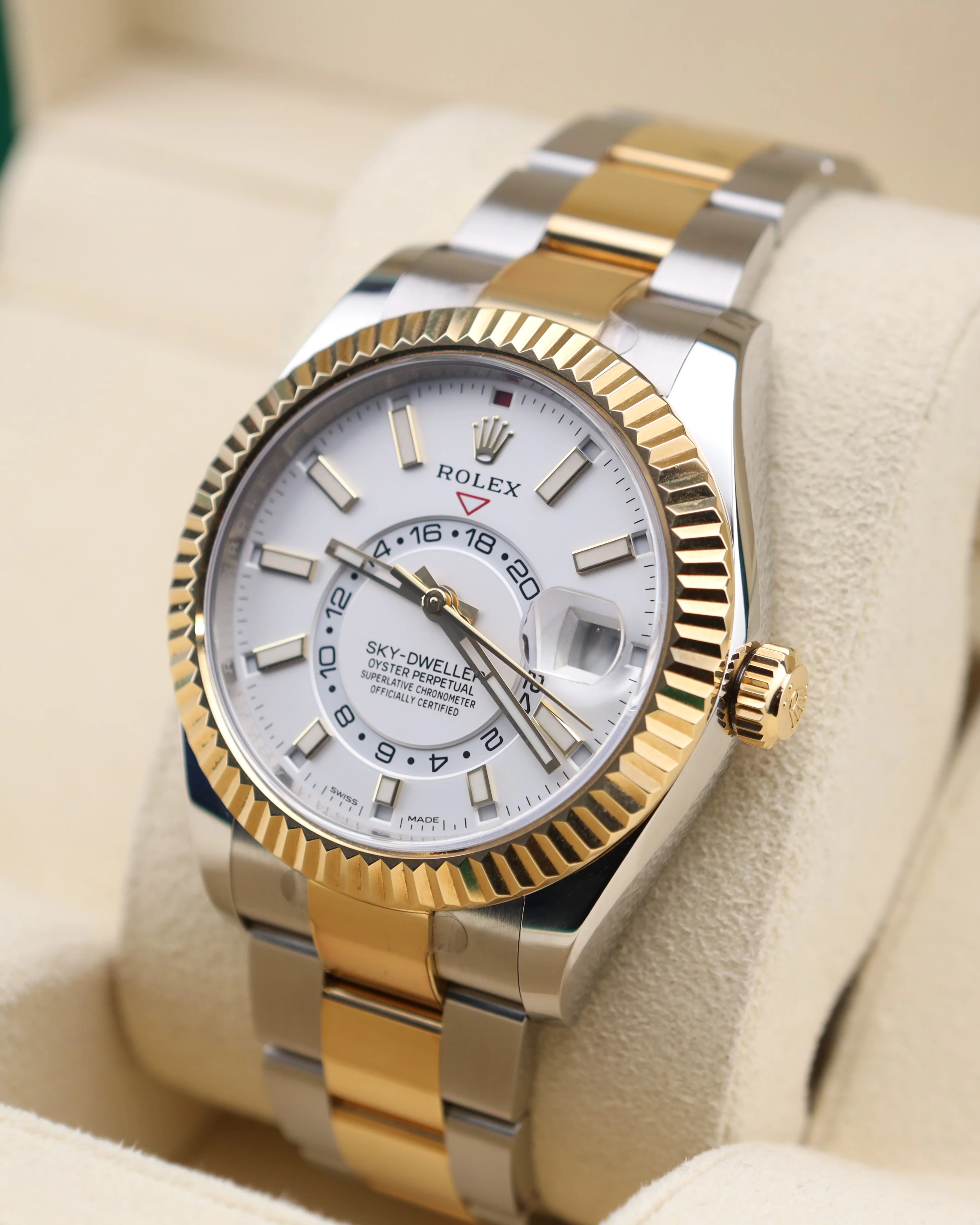 Rolex Sky-Dweller White Dial on Oyster Two Tone 326933 - Image 3