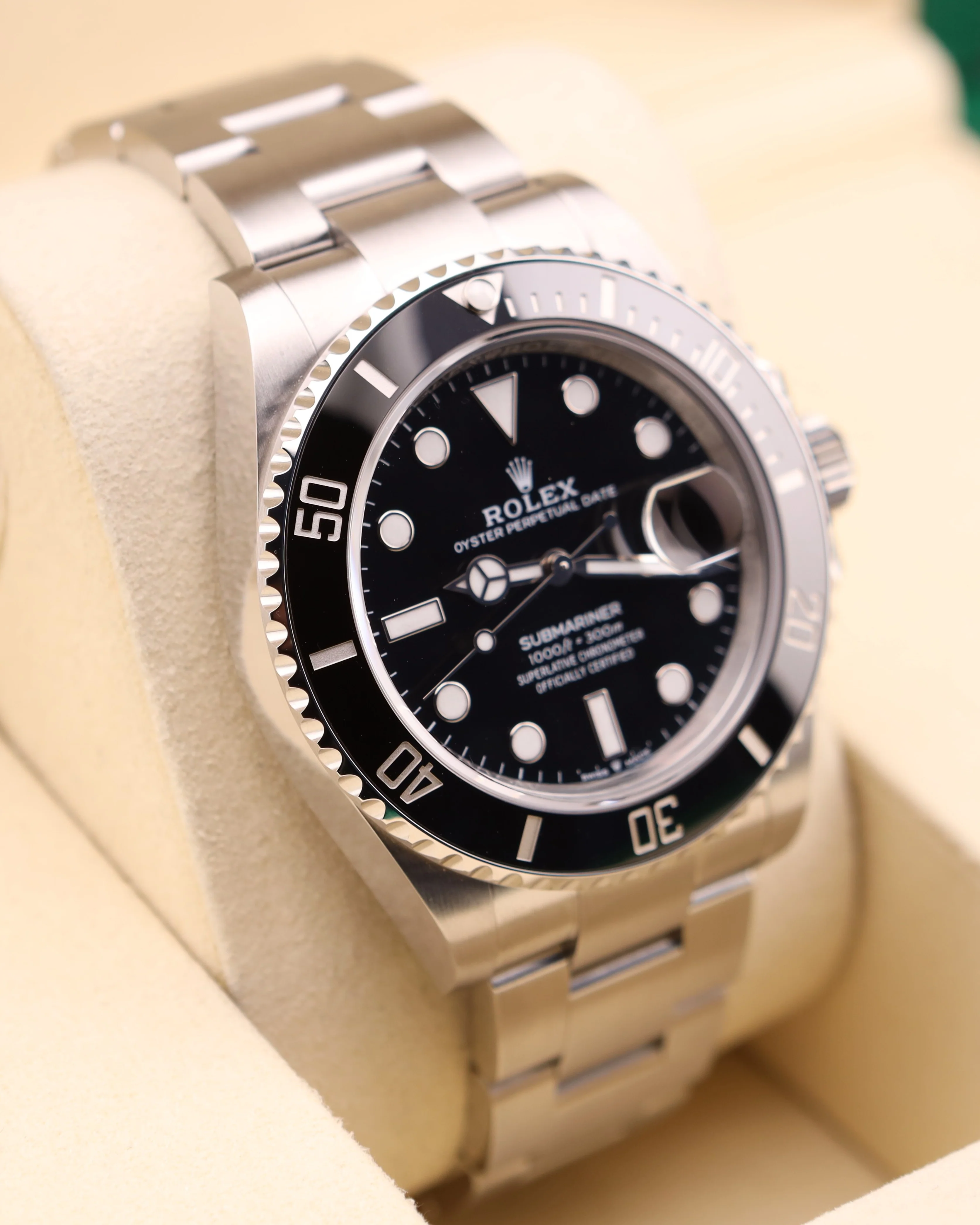 Rolex Submariner Date 41 Black Dial on Oyster 126610LN - Image 4