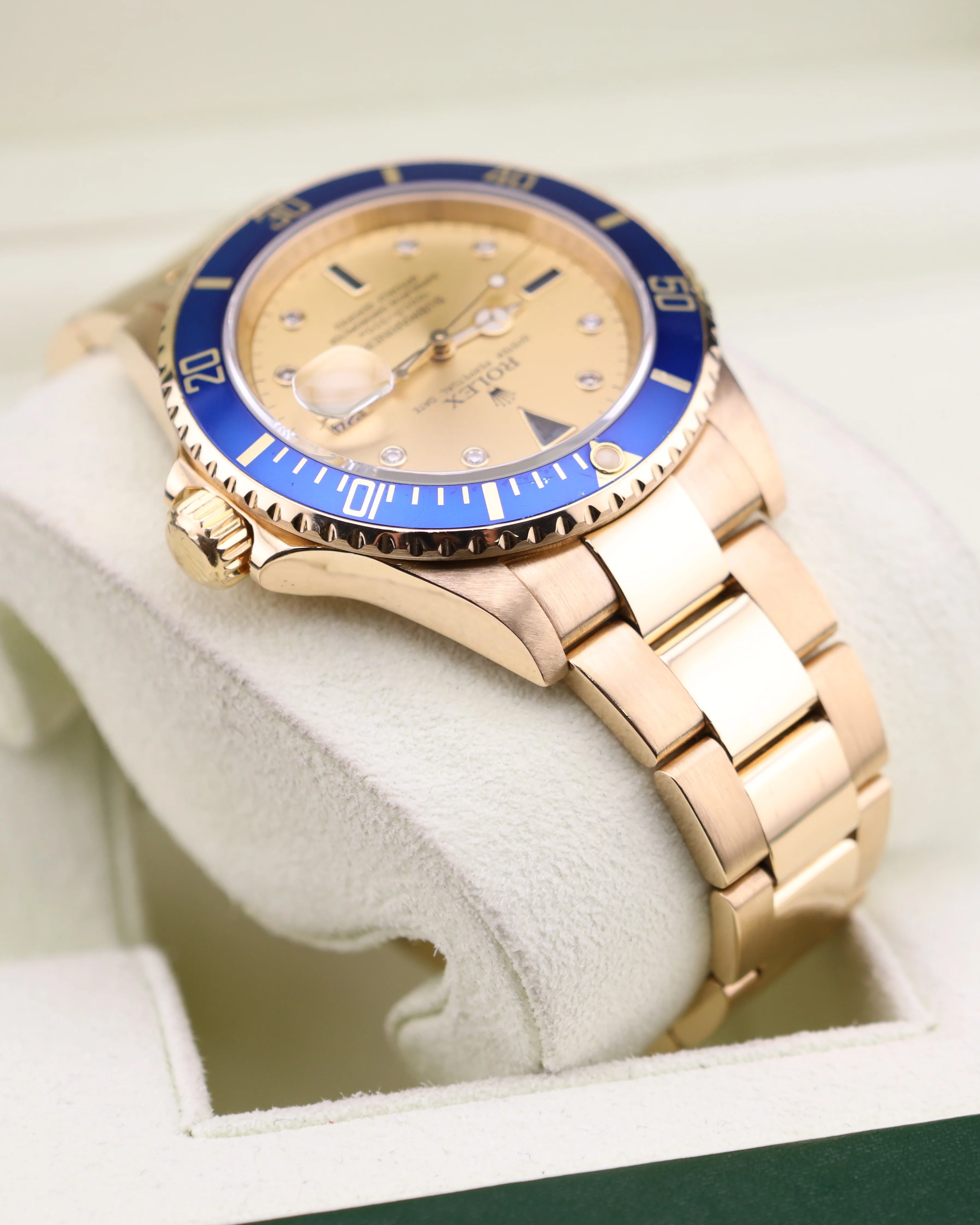 Rolex Submariner Date Champagne Serti Dial Yellow Gold 16618 - Image 5