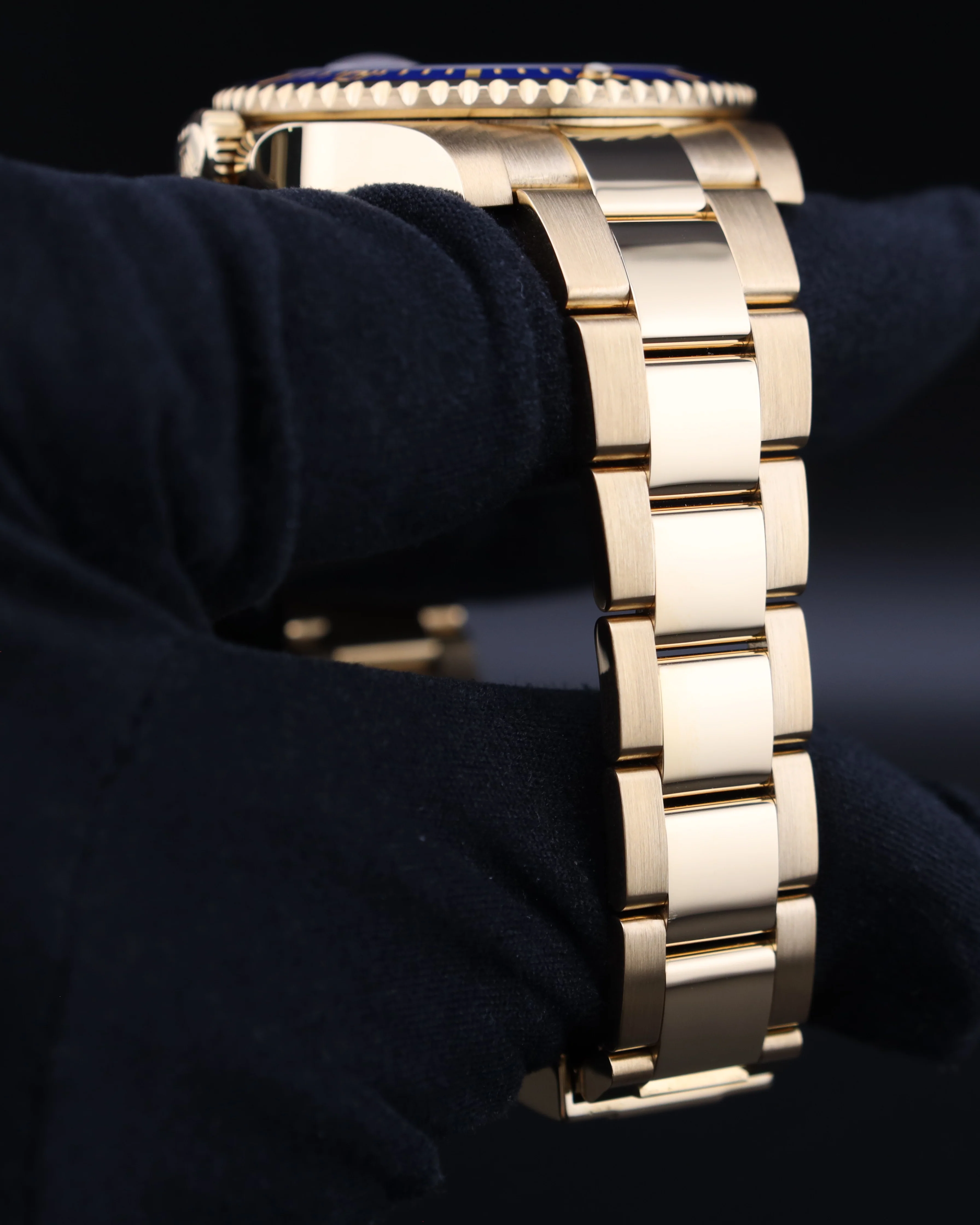 Rolex Submariner Date Gold Bluesy Blue Dial 116618LB - Image 5
