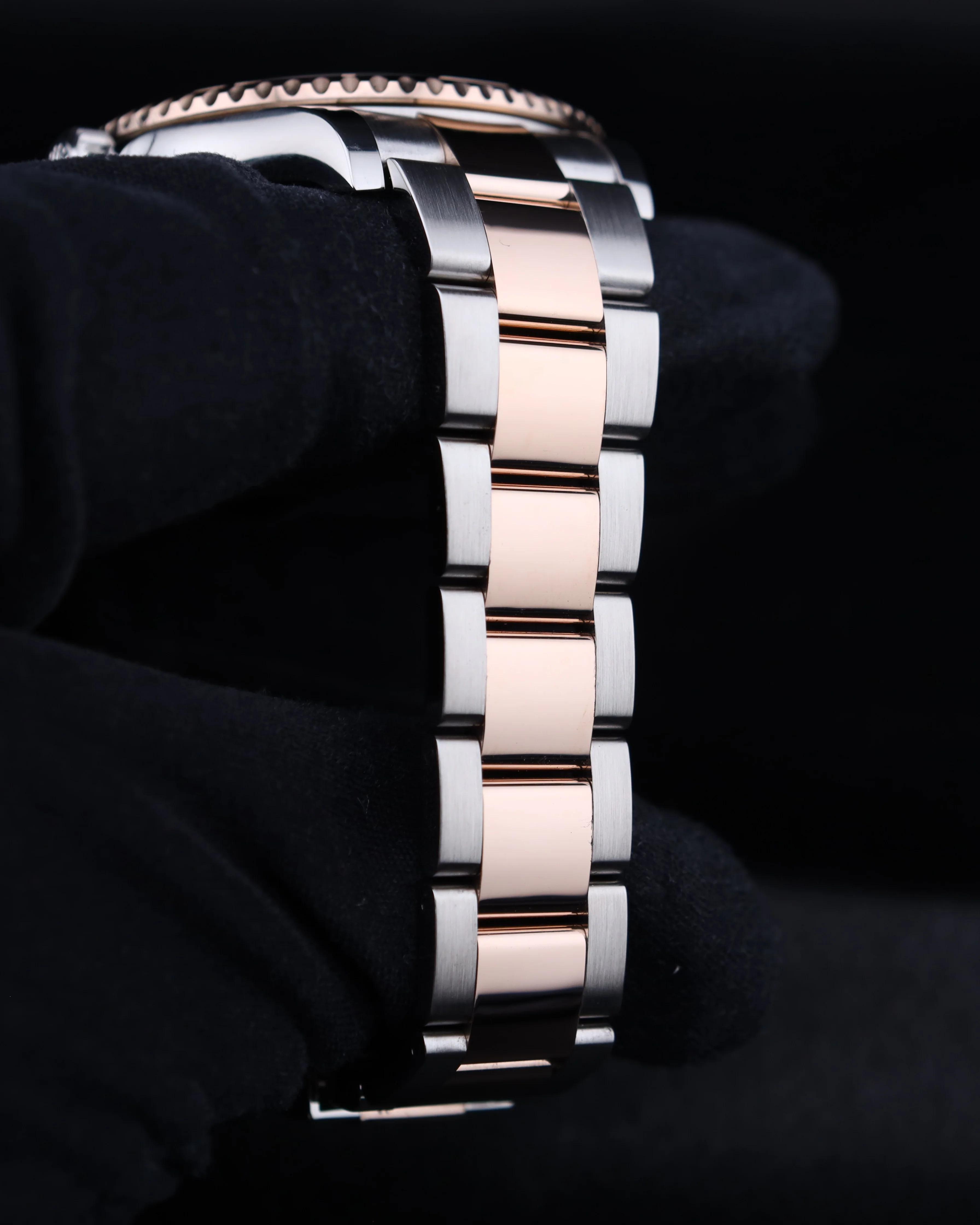 Rolex Yacht-Master 40 Chocolate Dial Rose Gold Two Tone 126621 - Image 13