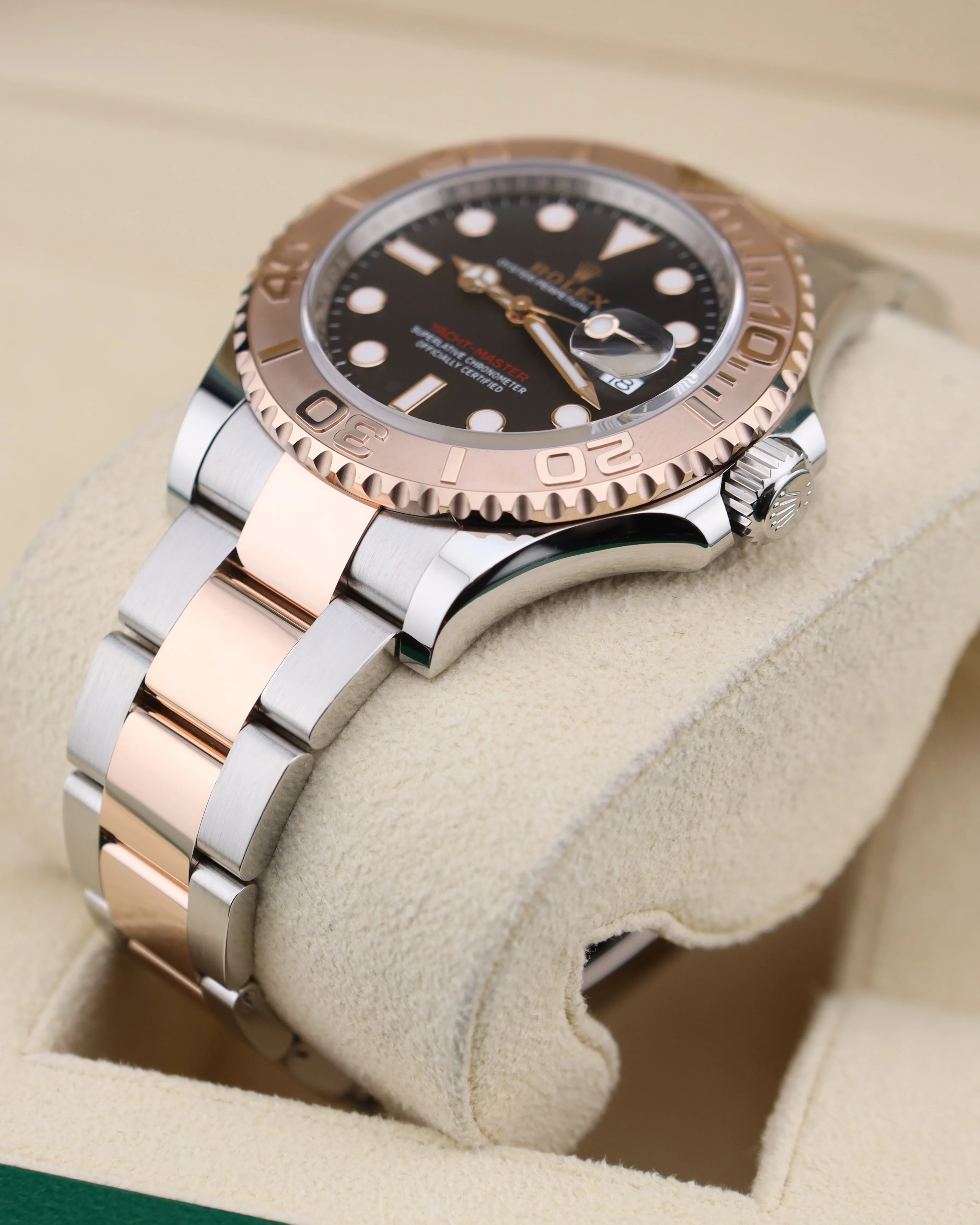 Rolex Yacht-Master 40 Black DIal Rose Gold 126621 - Image 4