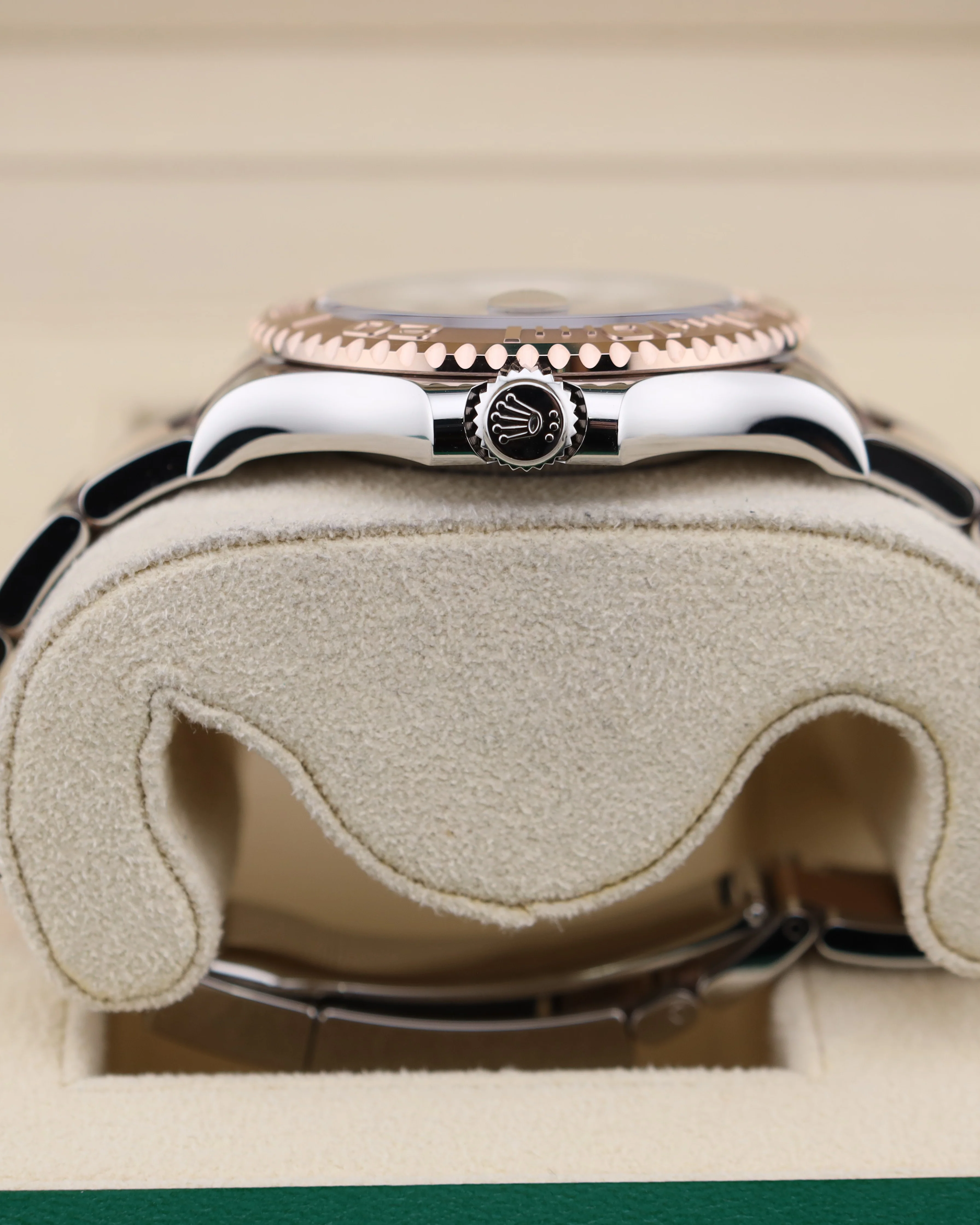 Rolex Yacht-Master 40 Black DIal Rose Gold 126621 - Image 6