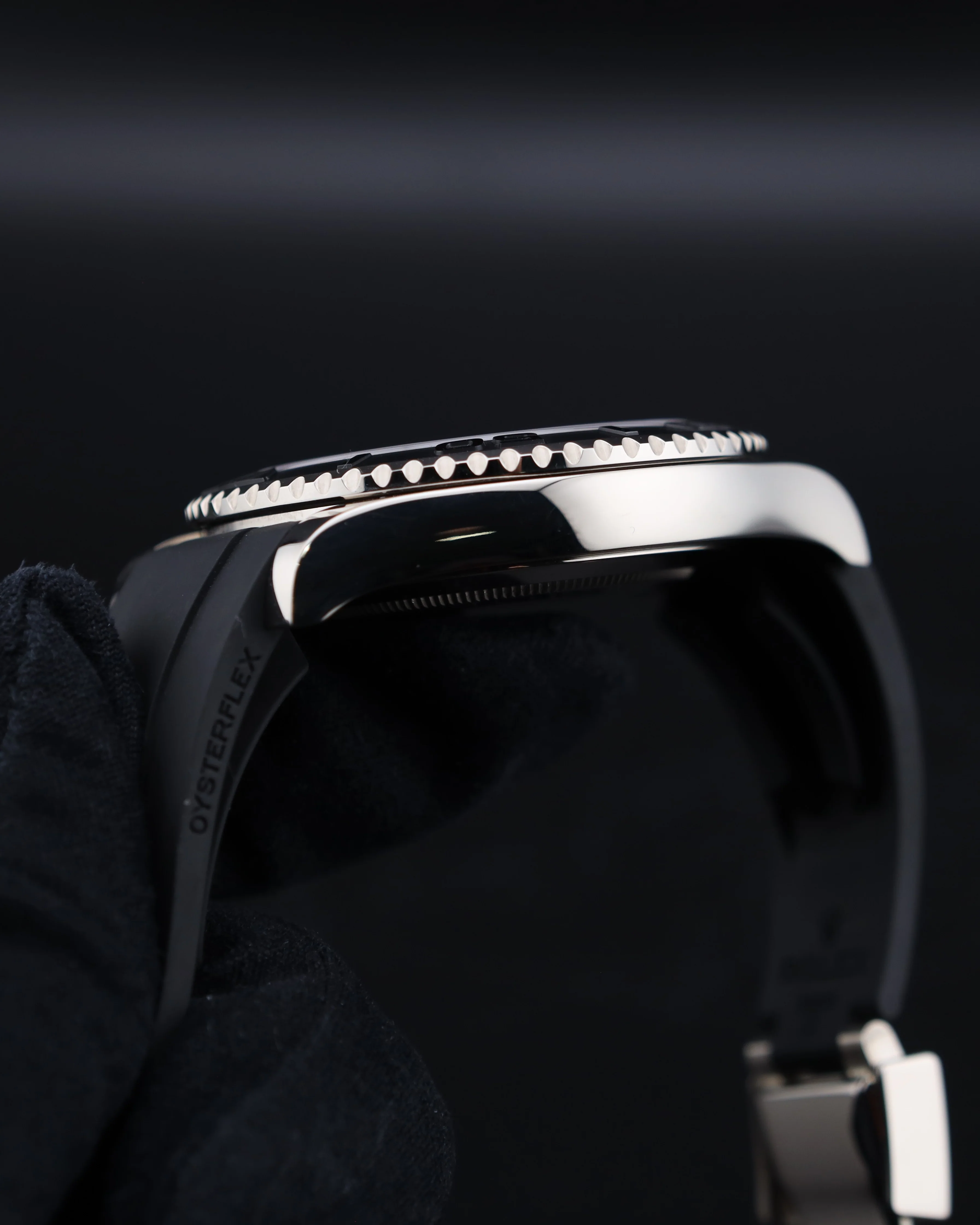 Rolex Yacht-Master 42 Black Dial White Gold on Oysterflex 226659 - Image 7